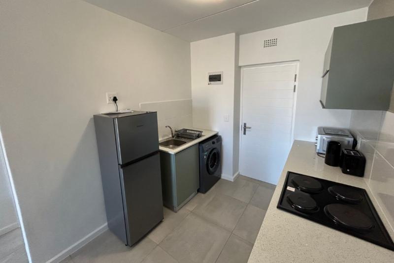 To Let 2 Bedroom Property for Rent in Rivergate Western Cape